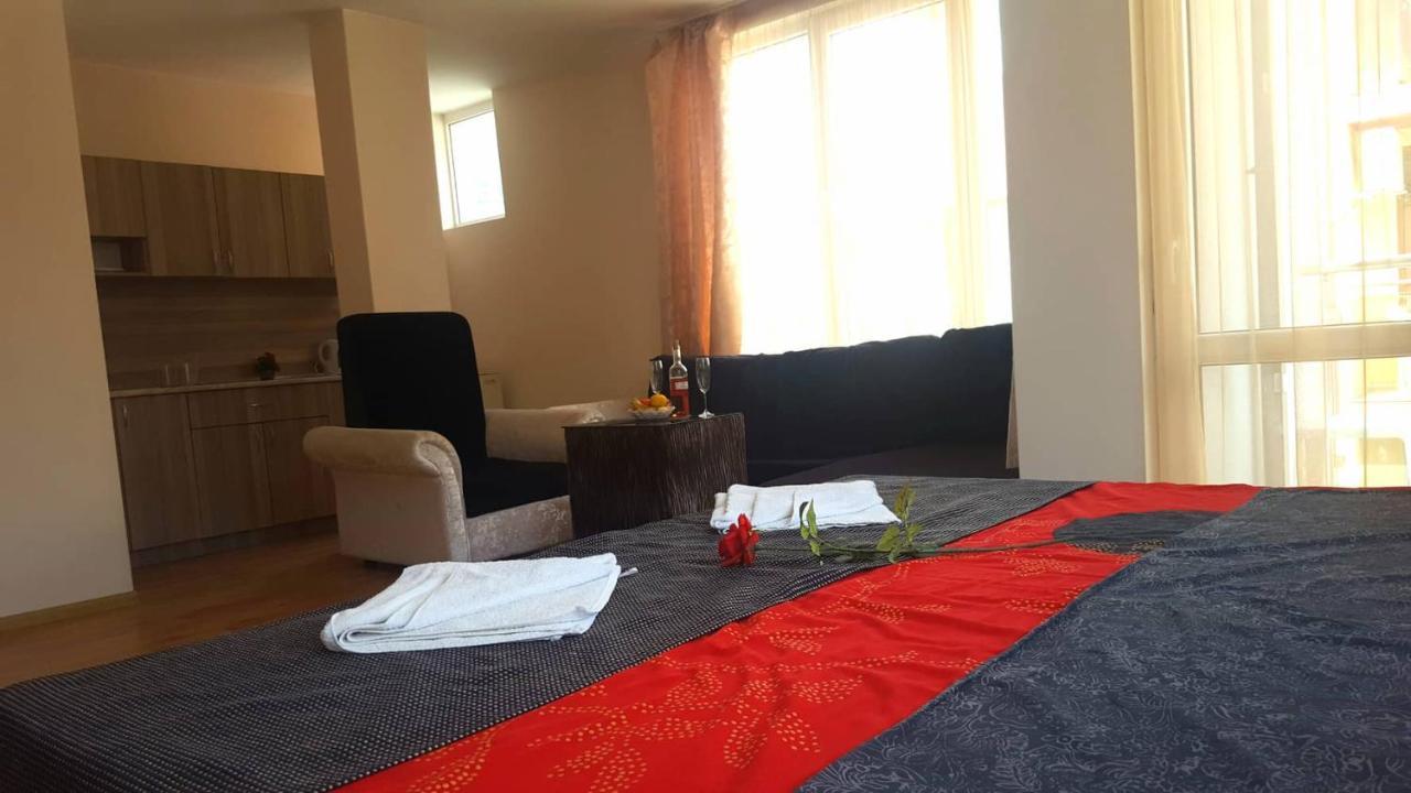 Family Hotel Solar Central ซันนีบีช ภายนอก รูปภาพ