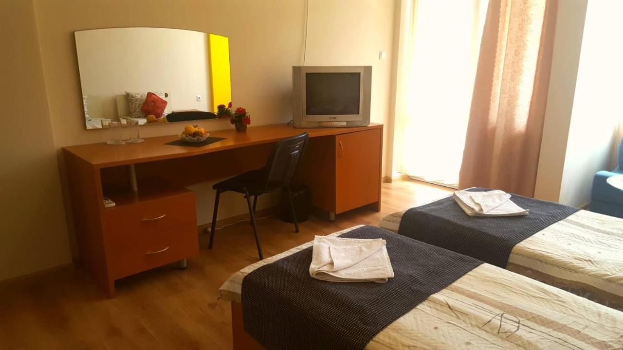 Family Hotel Solar Central ซันนีบีช ภายนอก รูปภาพ