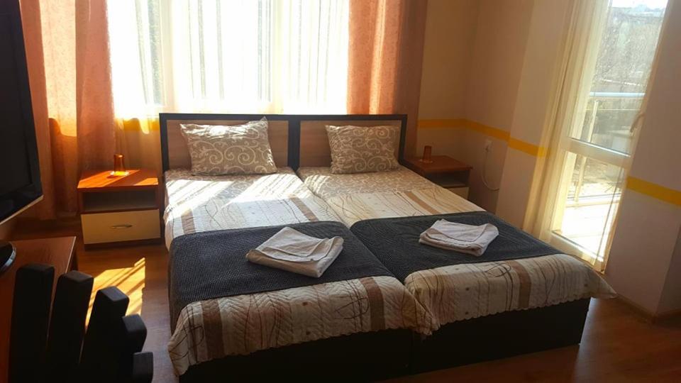 Family Hotel Solar Central ซันนีบีช ภายนอก รูปภาพ
