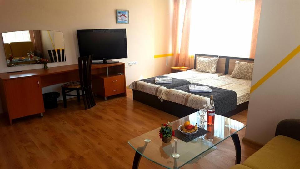 Family Hotel Solar Central ซันนีบีช ภายนอก รูปภาพ
